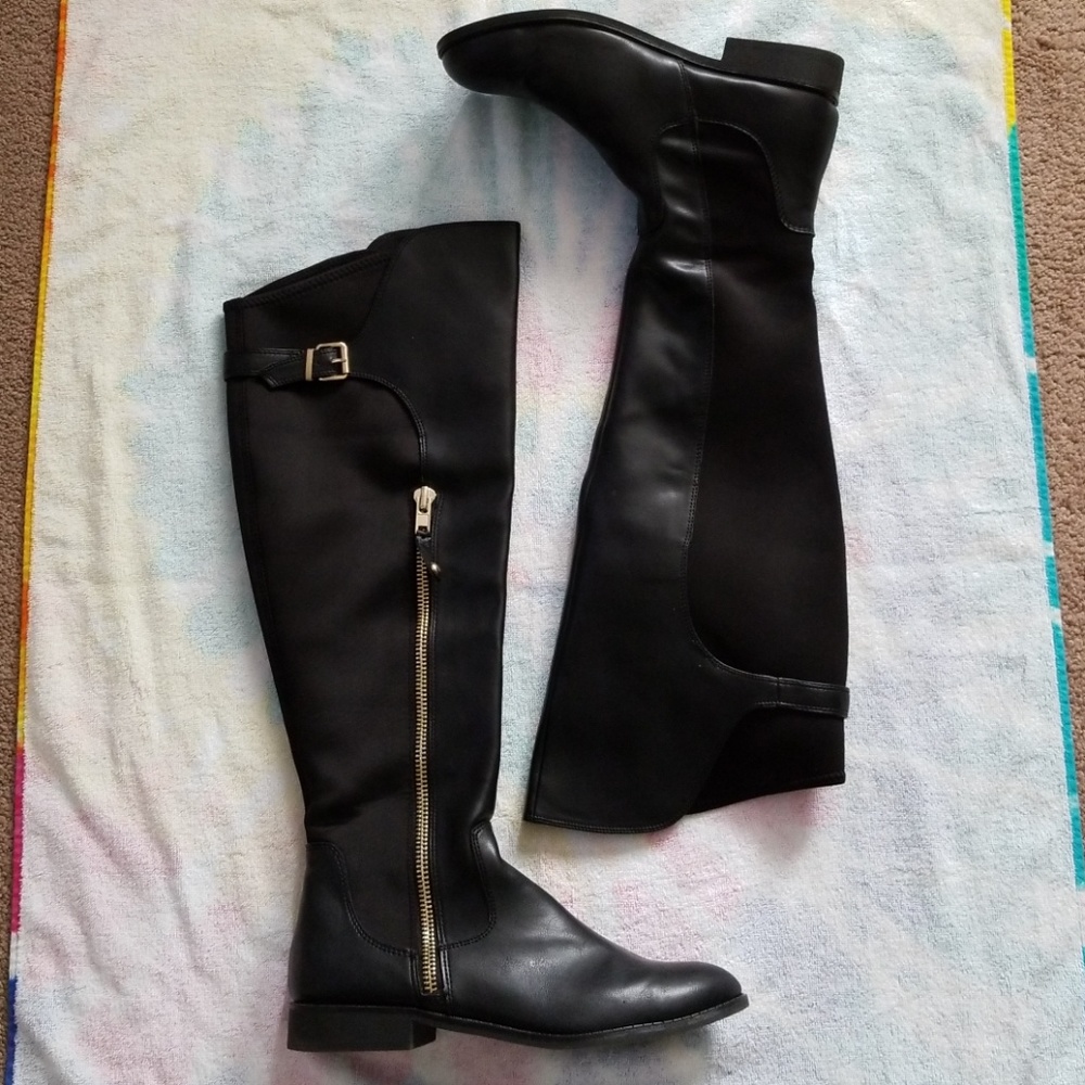 Boots. 🎉🎉🎉SOLD🎉🎉🎉SOLD